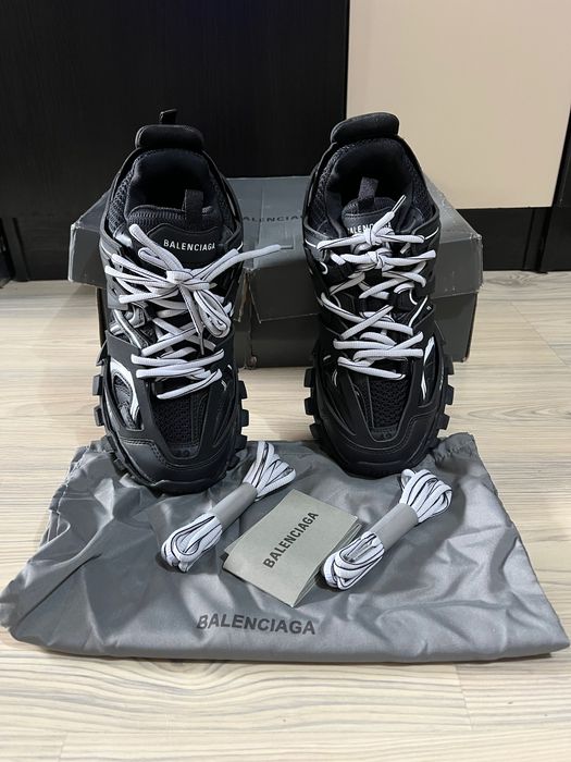 ЧИСТО НОВИ! Balenciaga Track