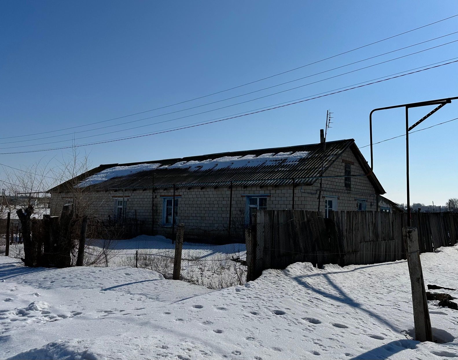 Продам или обмен на блогостроеный дом в городе уральскечастный дом в б