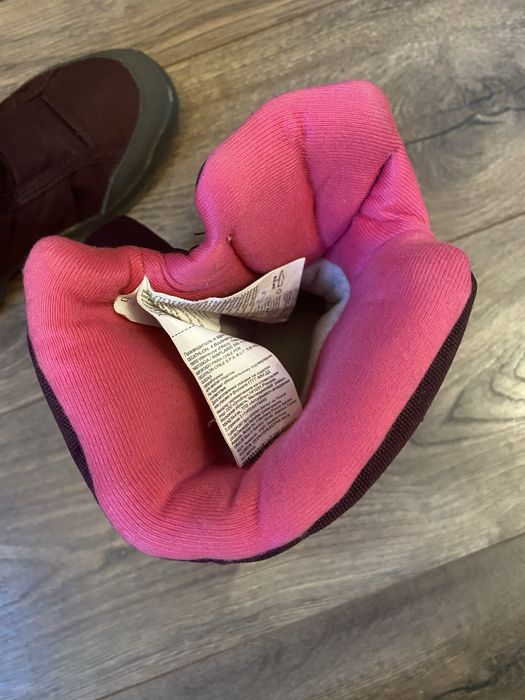 Уникални апрески / ботуши Quechua Decathlon за момиче - 30 номер.