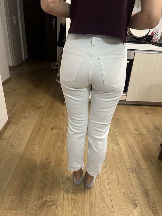 Бял панталон Mango, размер 36