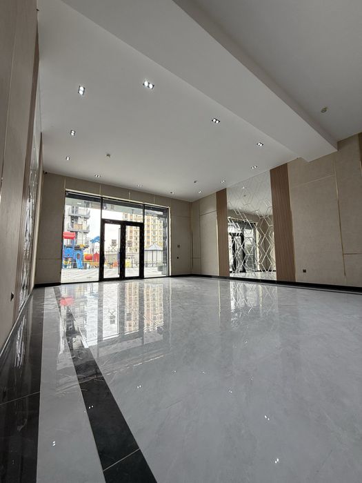 Шота Руставелли новостройка закрытый двор/паркинг 2-комнатная