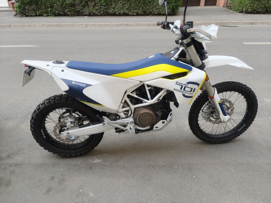 Husqvarna 701 enduro
