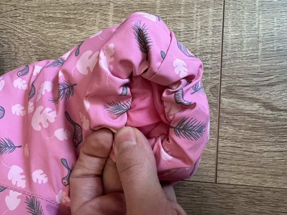 Очень теплый, зимний комбинезон на малышку