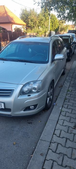 Vand Toyota avensis