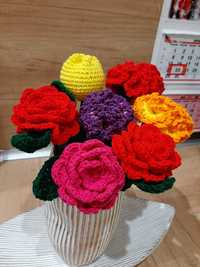 Плетени цветя-лалета, рози, карамфили