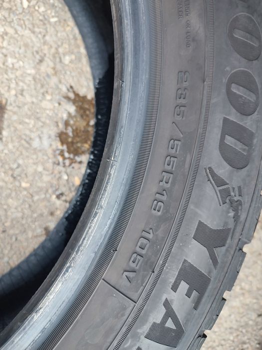 235/55/19" 4бр Good year ultra grip performance +suv dot3922,7mm