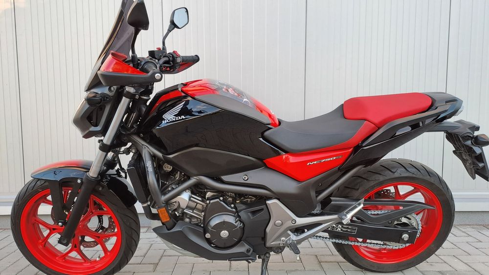 Honda NC750SD an 2016