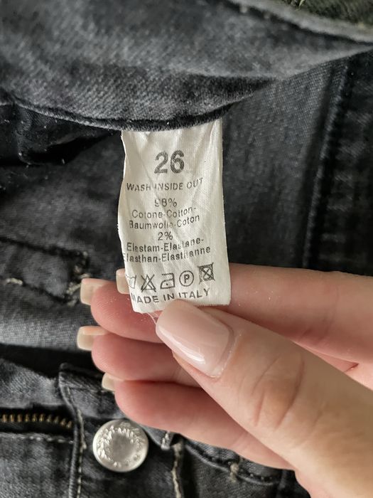 Blugi skinny evazati