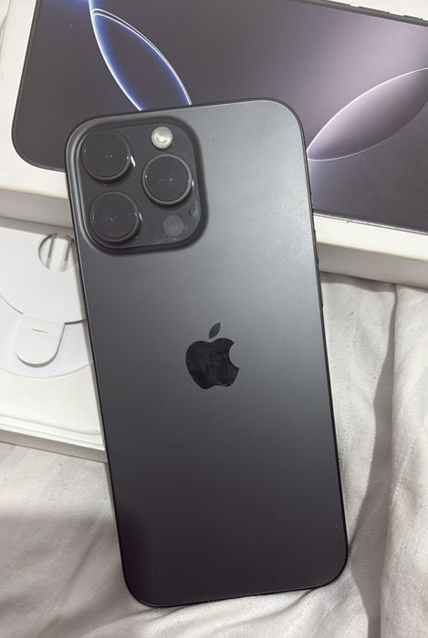 iPhone 16 pro maks 256