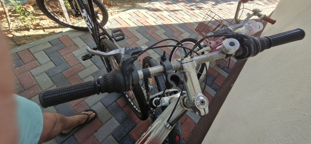 De vanzare 2 biciclete