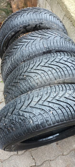 De vânzare: 4 anvelope de iarnă aproape noi – Kleber Krisalp HP3 18