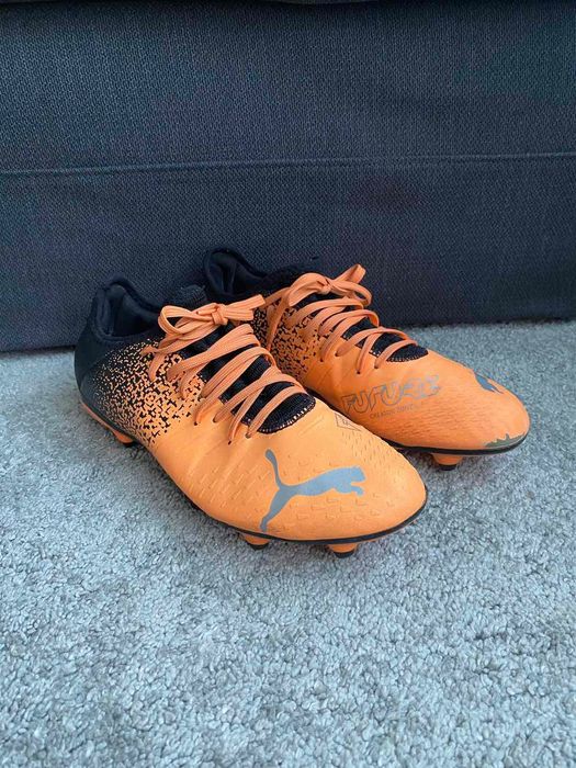 Продавам бутонки Puma Future Z 3.3