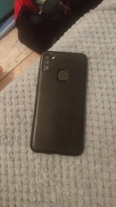 Самсунг Галакси а11 32гб чуть логает