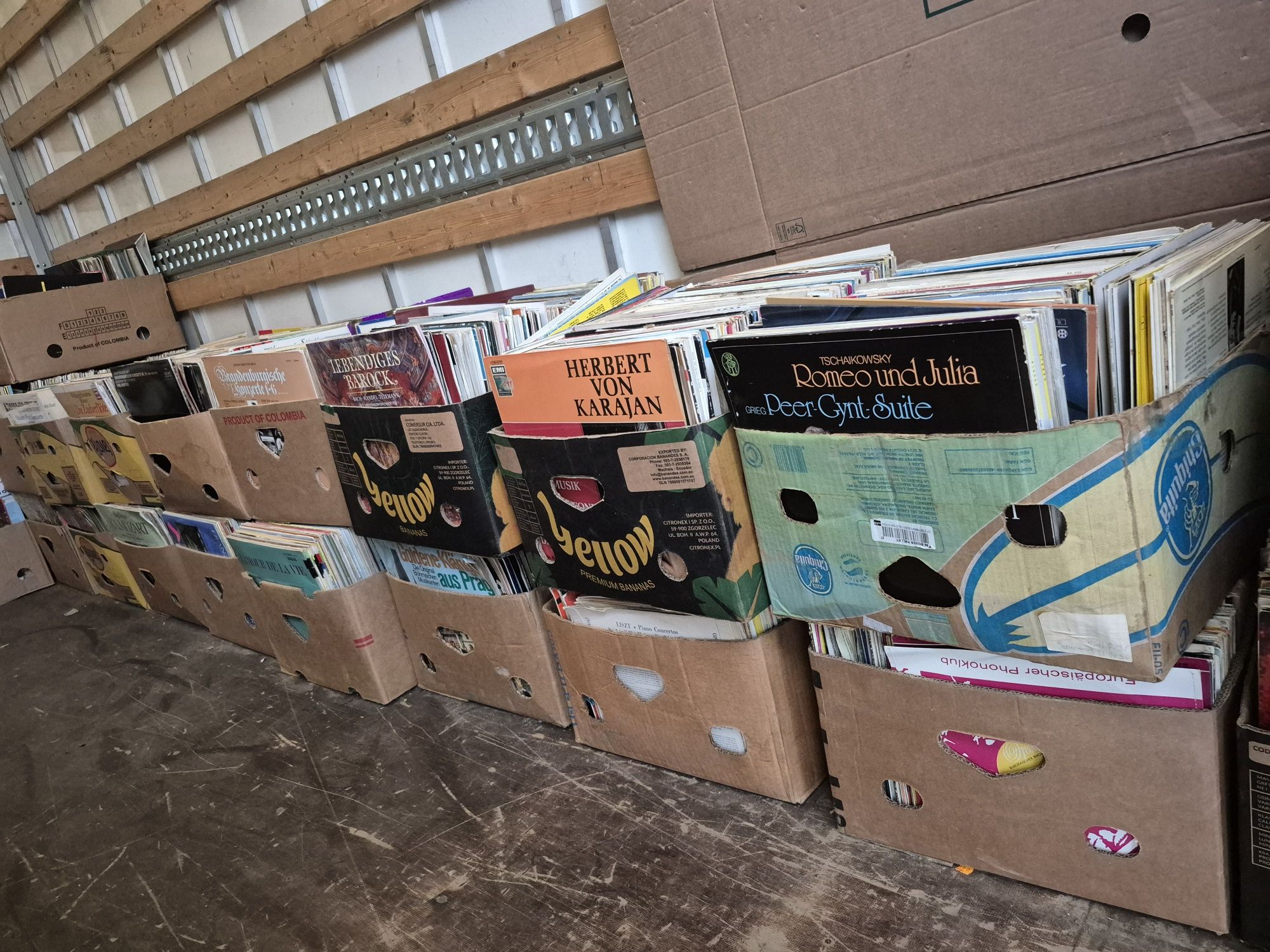 Vând lot 12500lp Discuri Vinil cu muzica clasica mixta pentru pick Up