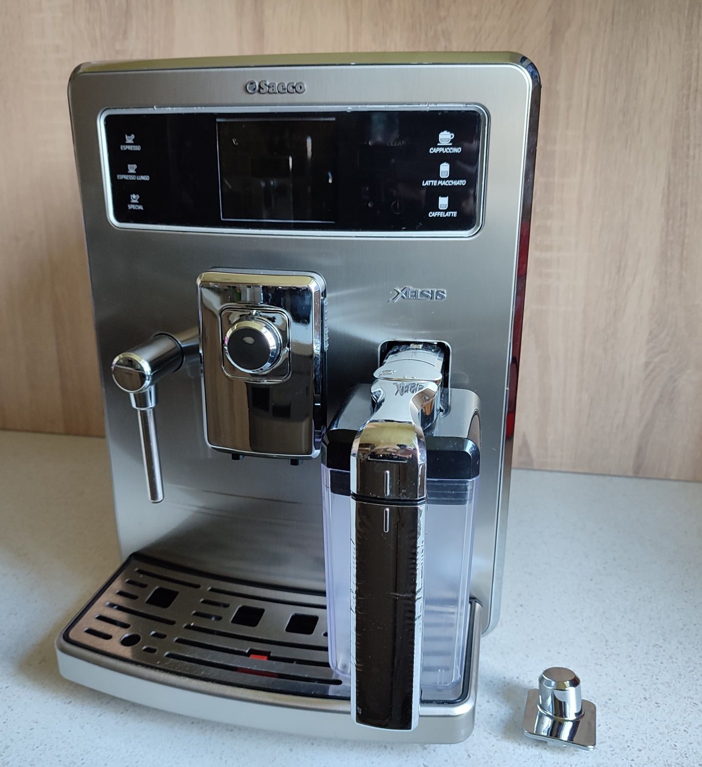 Saeco Xelsis SUP038 espressor automat - pret fix