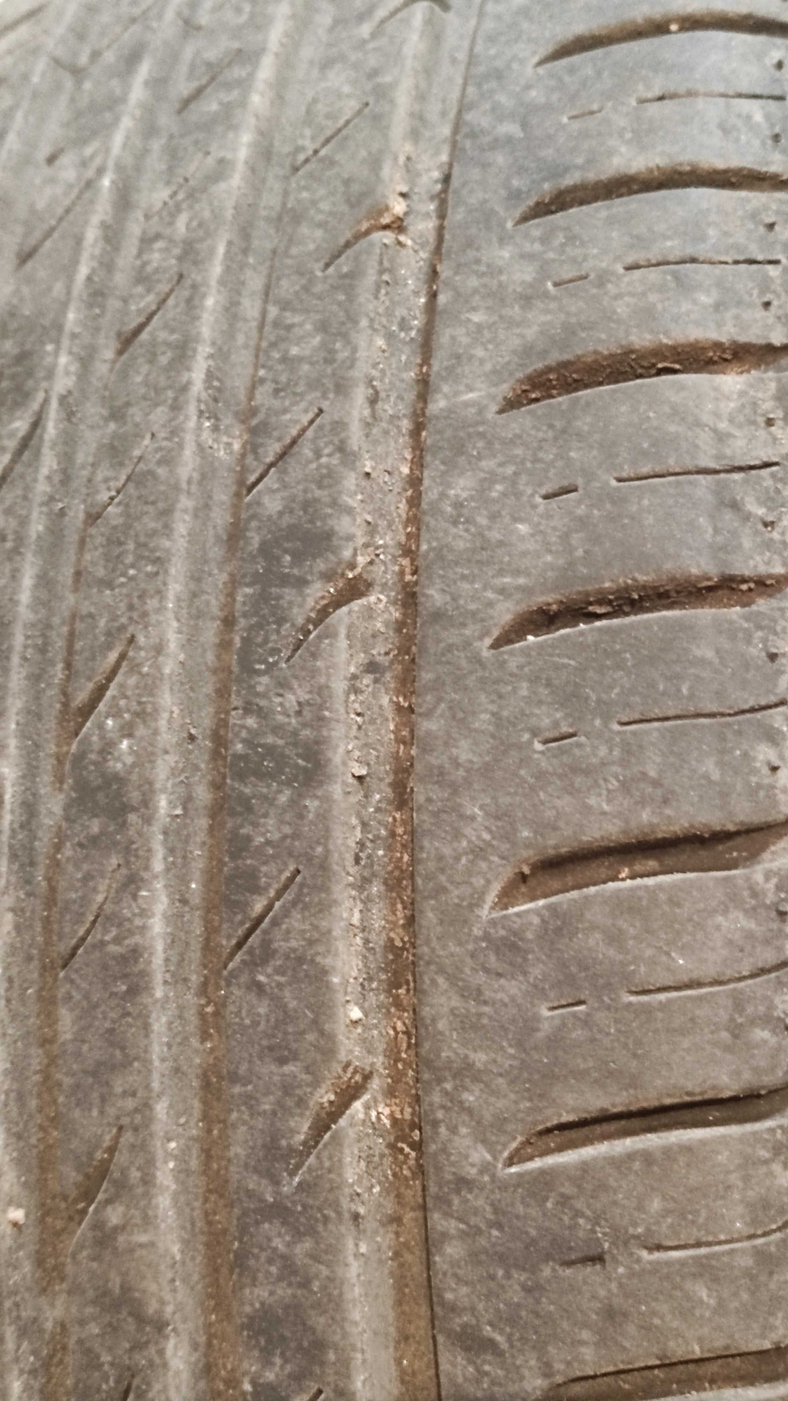 Джанти 5х114.3 с гуми 195/65R15