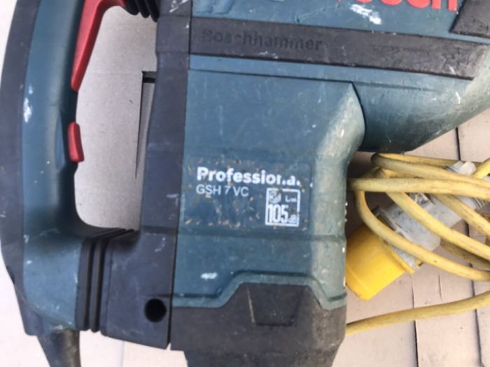 Ciocan Demolator Bosch Gsh 7 Vc SDS-Max 110V