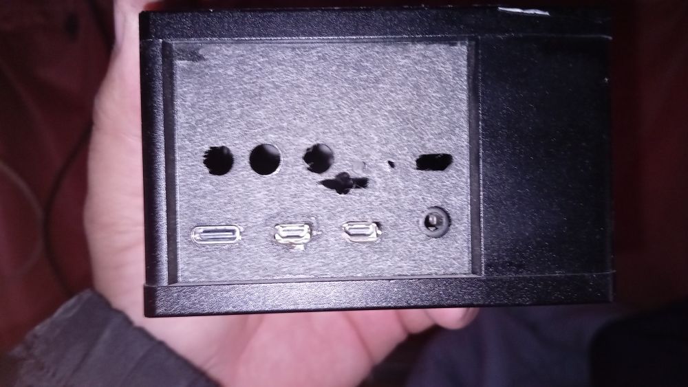 Raspbbery p4 мини компютър