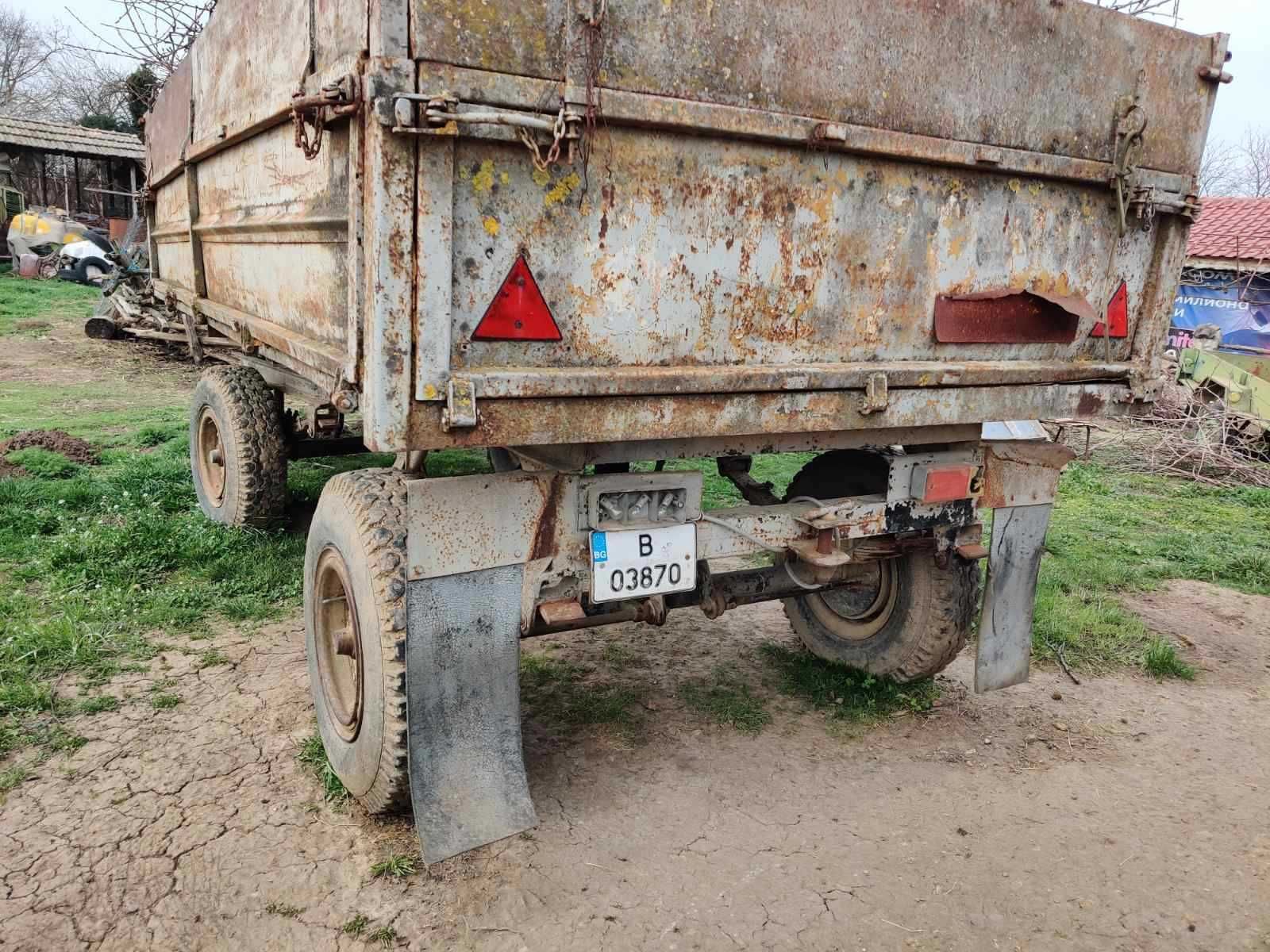 Продавам Болгар ТК80 и ЮМЗ