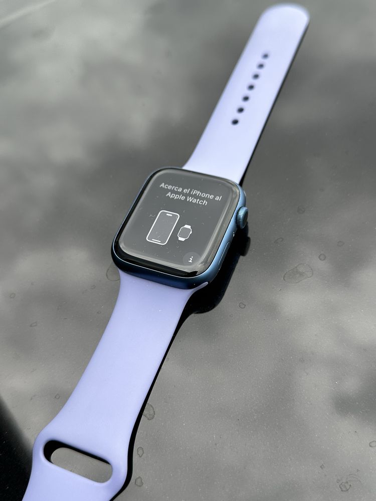 Vand/schimb Apple watch 7 45 ca Nou baterie  95%