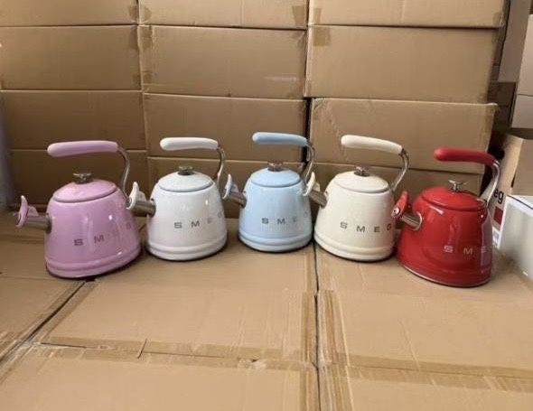 Продаю посуду Смег Smeg оптом, Продается 2000 позиций.