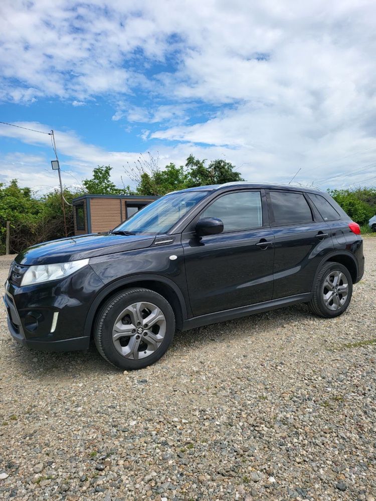 Suzuki Vitara-1,6 DDIS-Navi- Camera-Euro6