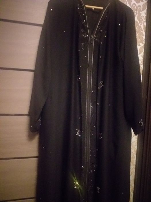 Женская одежда  накидка  длинная 60р