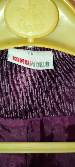 Sacou  mov prună, nuanță superbă, din catifea, cambrat