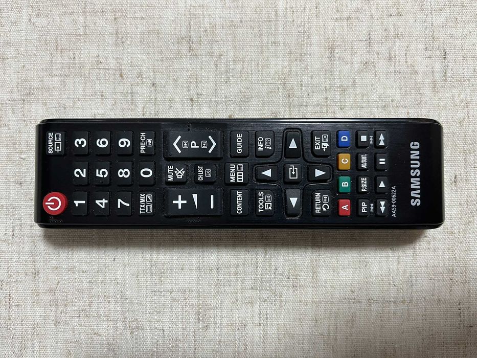 Монитор Samsung T24C300 23.6" c ТВ Тунер