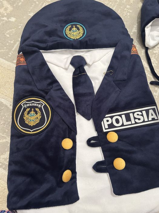 Выпискага полейцейский киім!