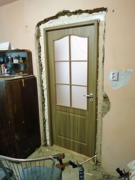 Reglaj si Montaj uși și geamuri   (mdf, lemn, PVC)