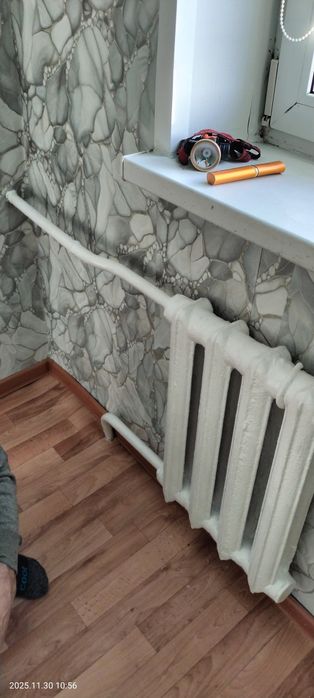 Продам чугунную батарею рабочая только сняли