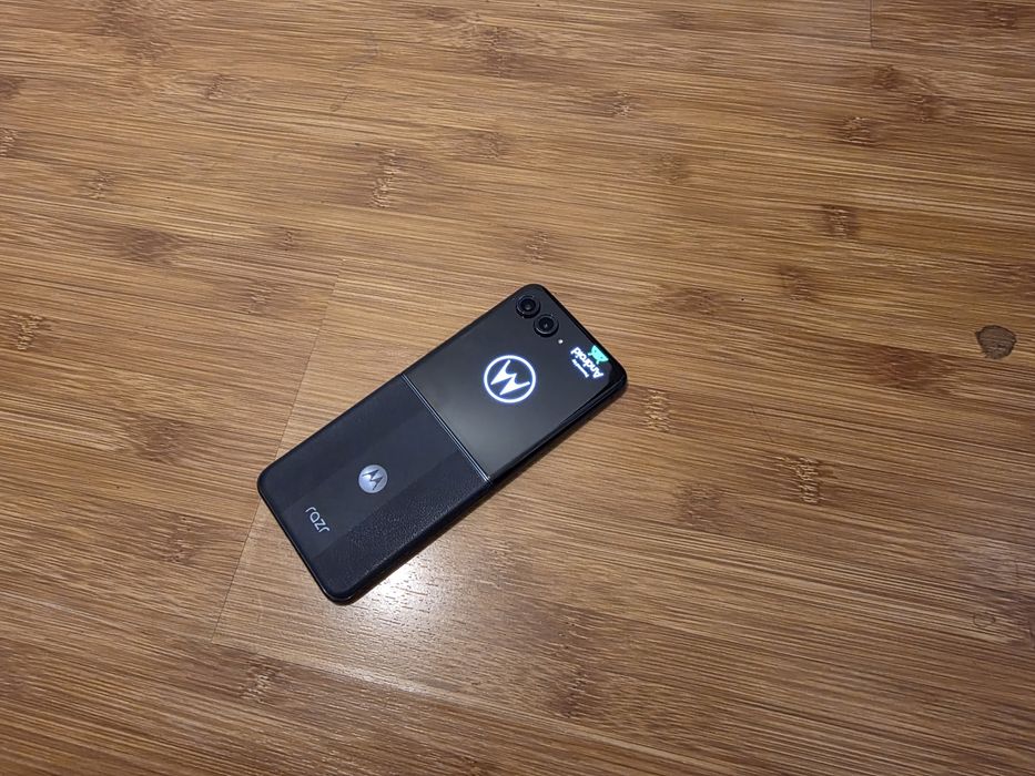 Motorola RAZR 50 Ultra, 512GB, Blue.