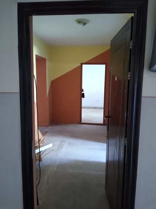 Apartament 3 camere - Strada Victoriei, Slatina - 79.000€ (negociabil)