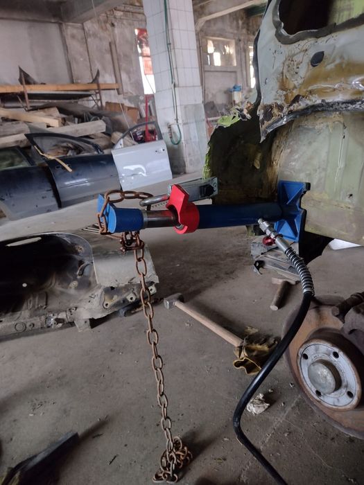 Vopsitorie și tinichigerie auto