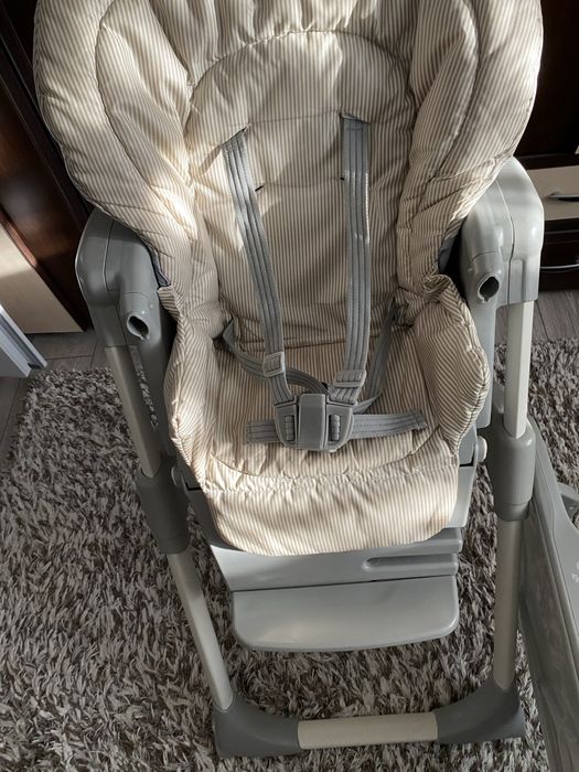 Scaun de masa bebe,Joie