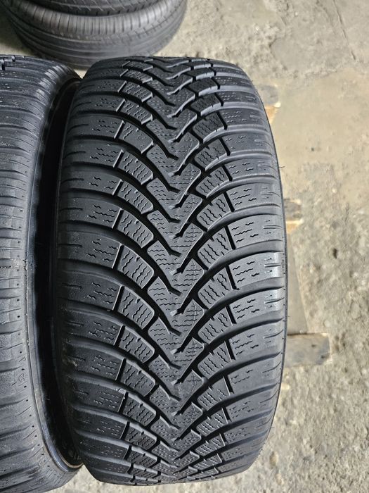 2 anvelope iarna 205 55 16 Falken