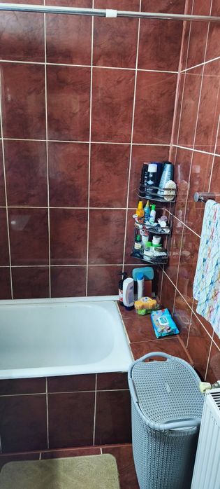 Apartament de vanzare cu 3 camere