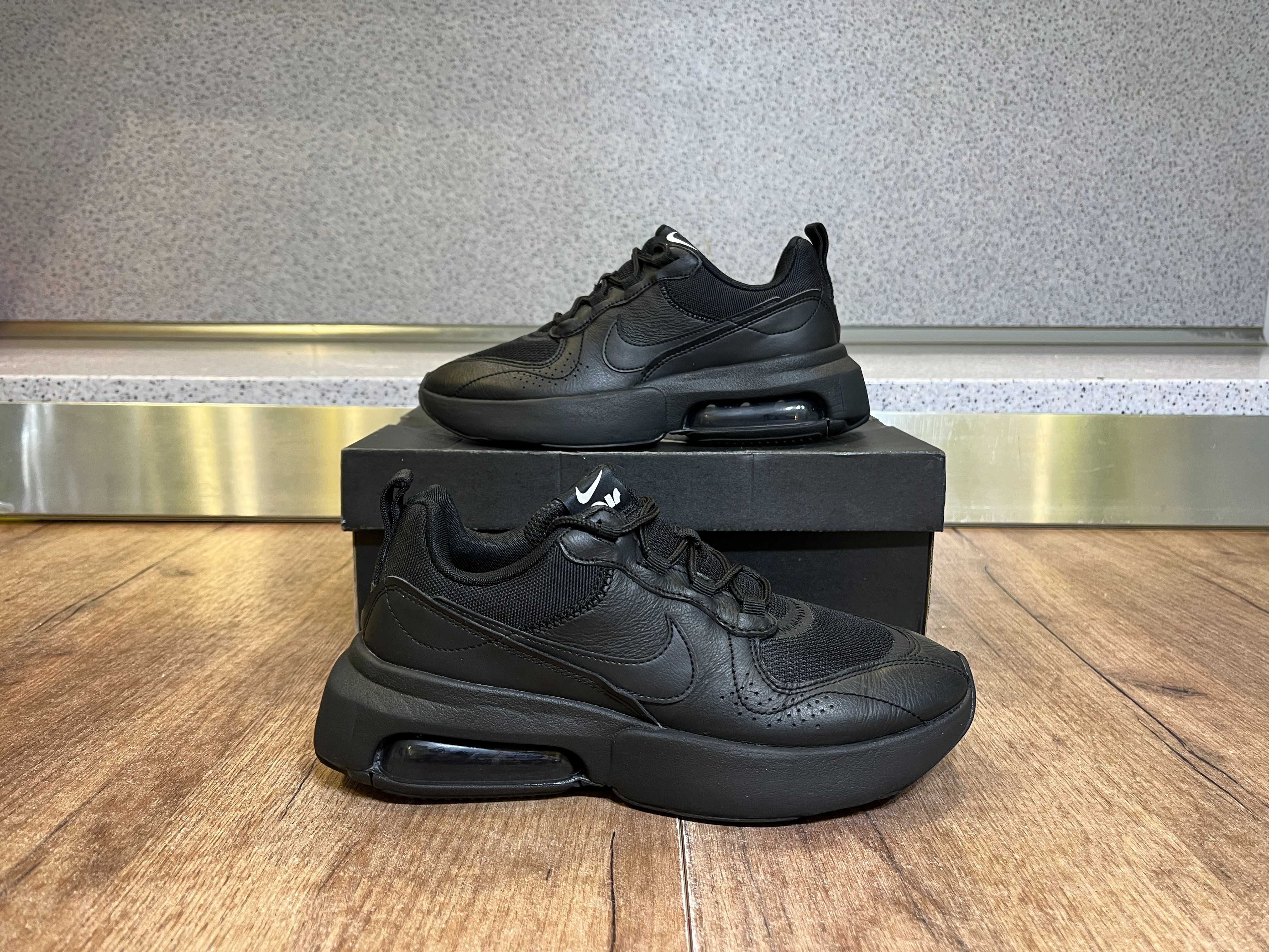 ОРИГИНАЛНИ *** Nike Air Max Verona / Triple Black