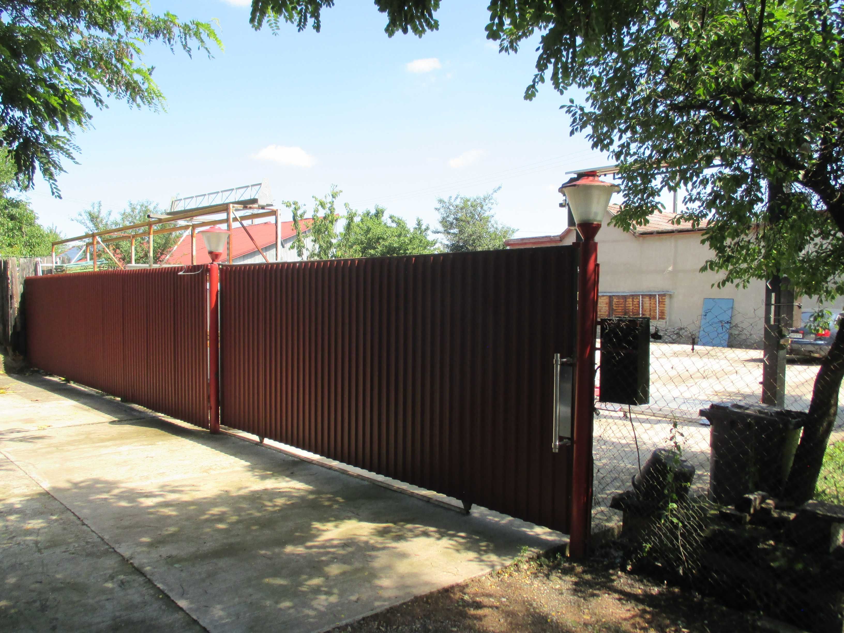 Inchiriez elevator cric 2T+curte platou parcare betonat  Ronat Mehala