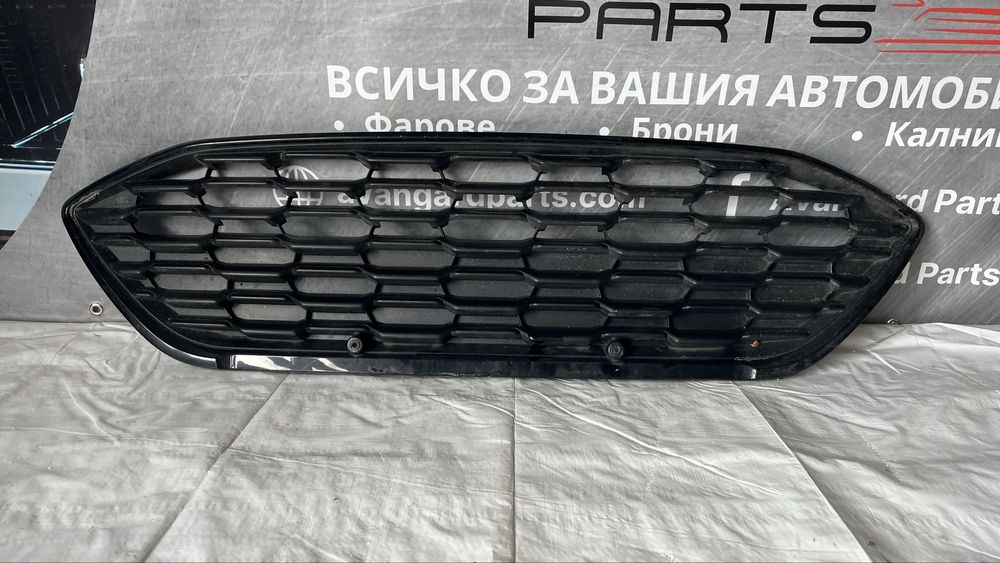 Предна решетка Ford Focus 2018-2020