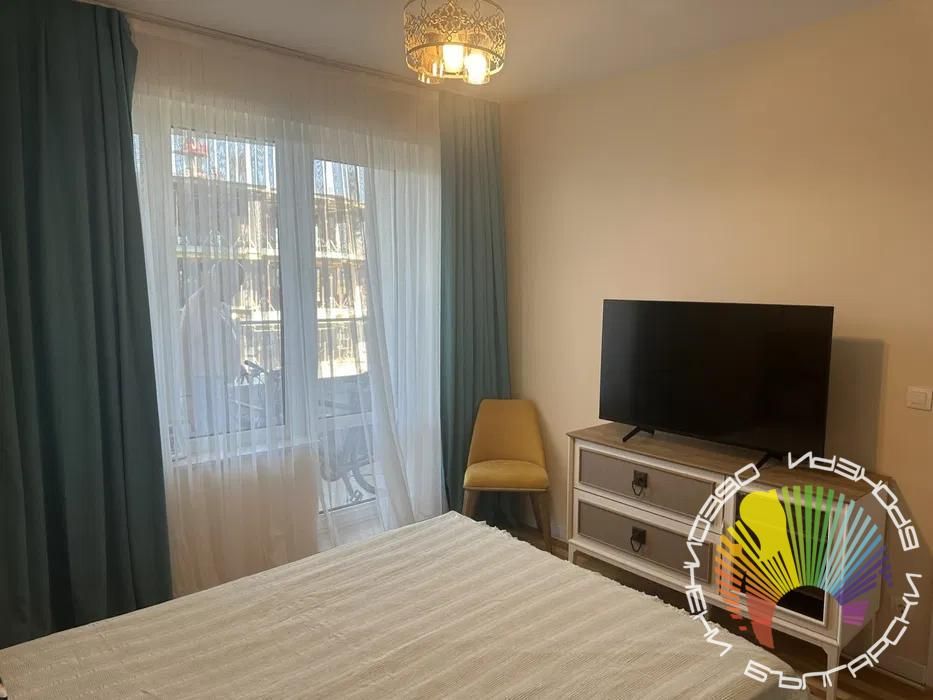 Дава се под наем Двустаен апартамент в Бургас, Славейков - 78 кв.м за 612 € - Снимка #7