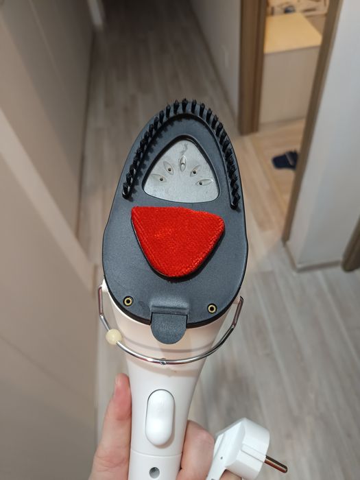 Fier de calcat cu aburi vertical Silvercrest