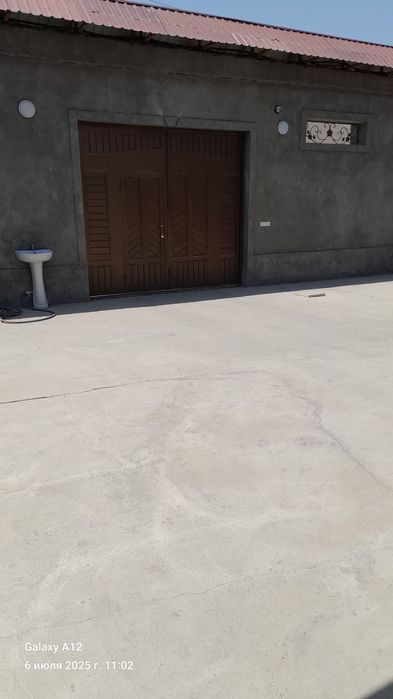 •Srochna uy sotiladi 3×6sotix•