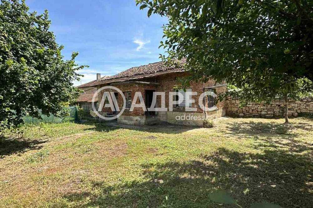 Продава се Къща в с. Гецово, Област Разград - 55 кв.м за 788 €/кв.м - Снимка #1