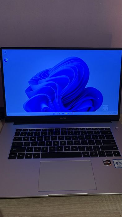 Huawei Matebook D14