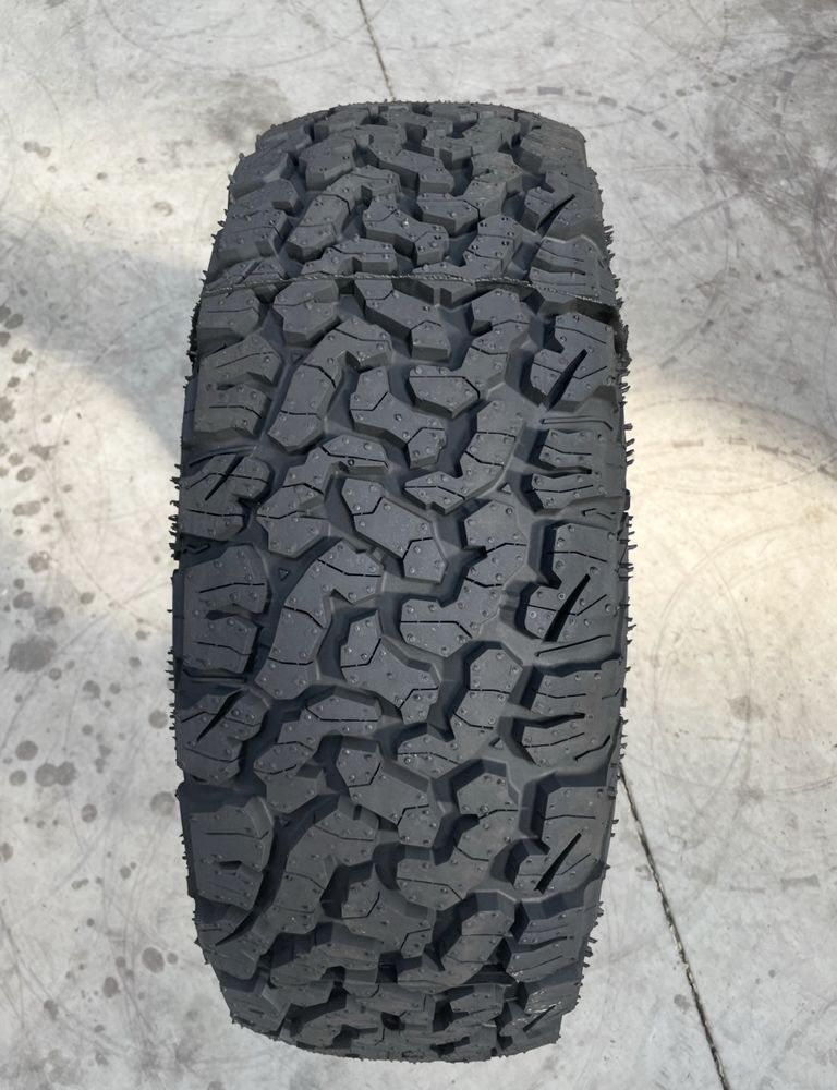 Anvelope Mixte 215/60 R17 All Terrain Garantie 3 Ani