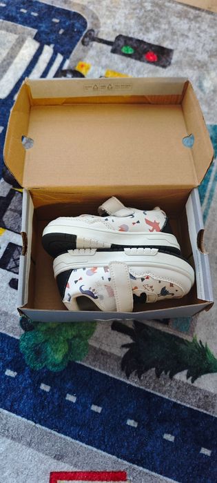 Детски обувки 22 номер, размер на стелка 14см.