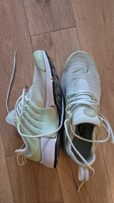 Оригинални маратонки Nike