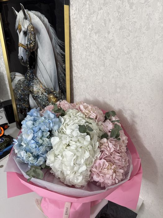 Гүл сатылады бағасы 8000тенге